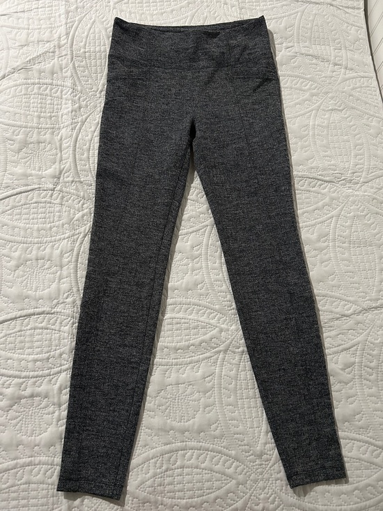 Athleta Pants - Athleta Black & Grey Herringbone Leggings Sz: M